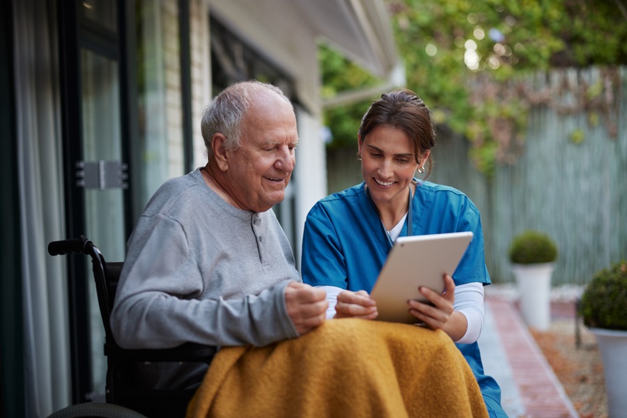 Technology for seniors: How older adults can benefit from digital tools